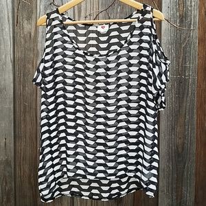 One Clothing Womens Top